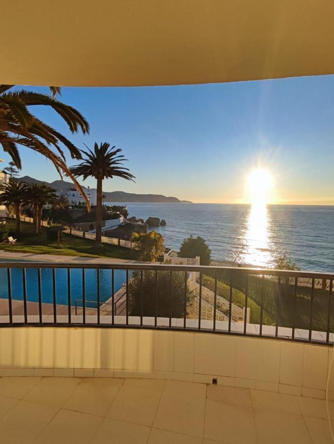 Acapulco Playa 26 Menyber Apartment Нерха Екстериор снимка