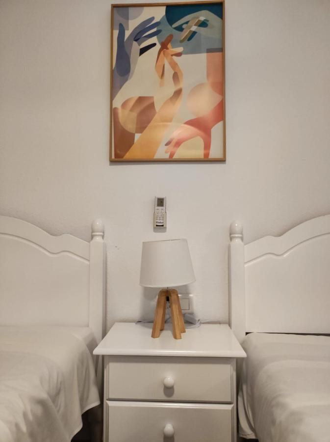 Acapulco Playa 26 Menyber Apartment Нерха Екстериор снимка